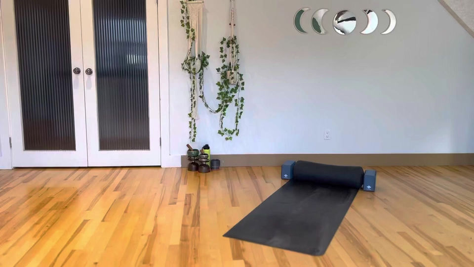 Sun Salutation Flow - 45 Minutes